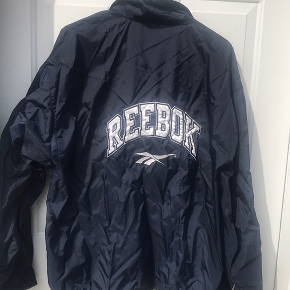 Reebok vintage windbreaker size large - Picture 1 of 4